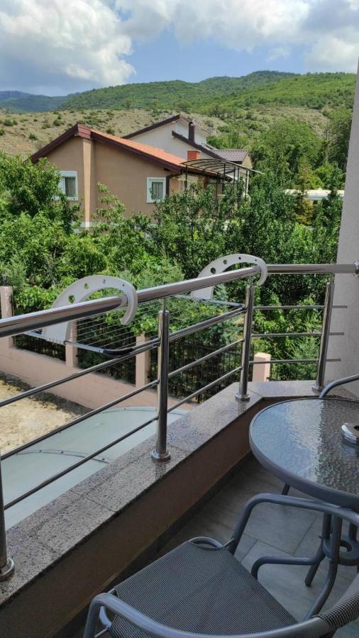 אוהריד Villa Tema מראה חיצוני תמונה