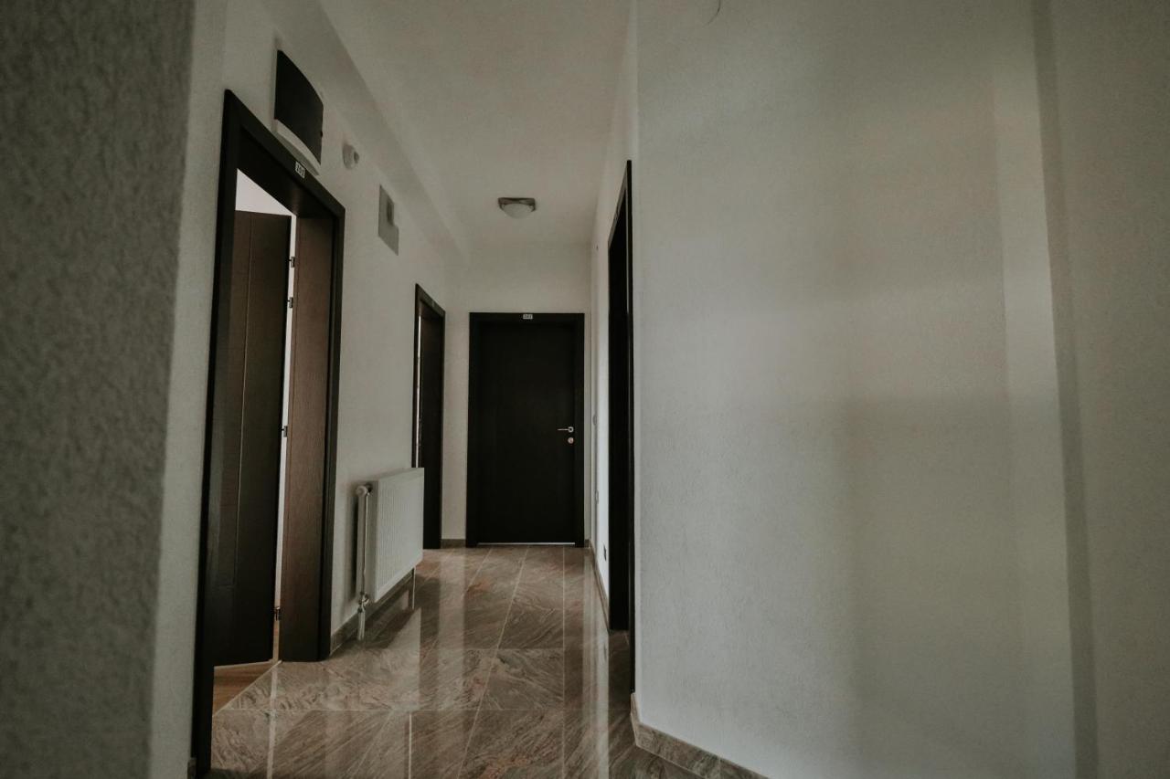 אוהריד Villa Tema מראה חיצוני תמונה